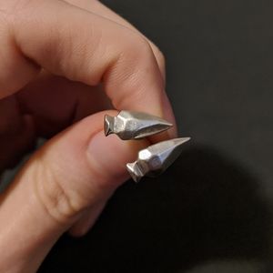 Kendra Scott Stacey stud earrings